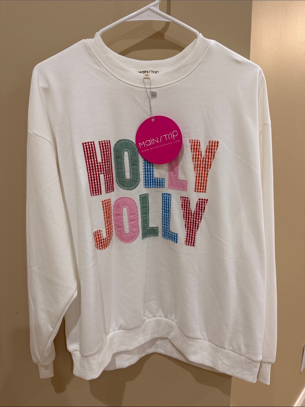 Main Strip White Oversized 'Holly Jolly' Multicolor Graphic Sweatshirt Small